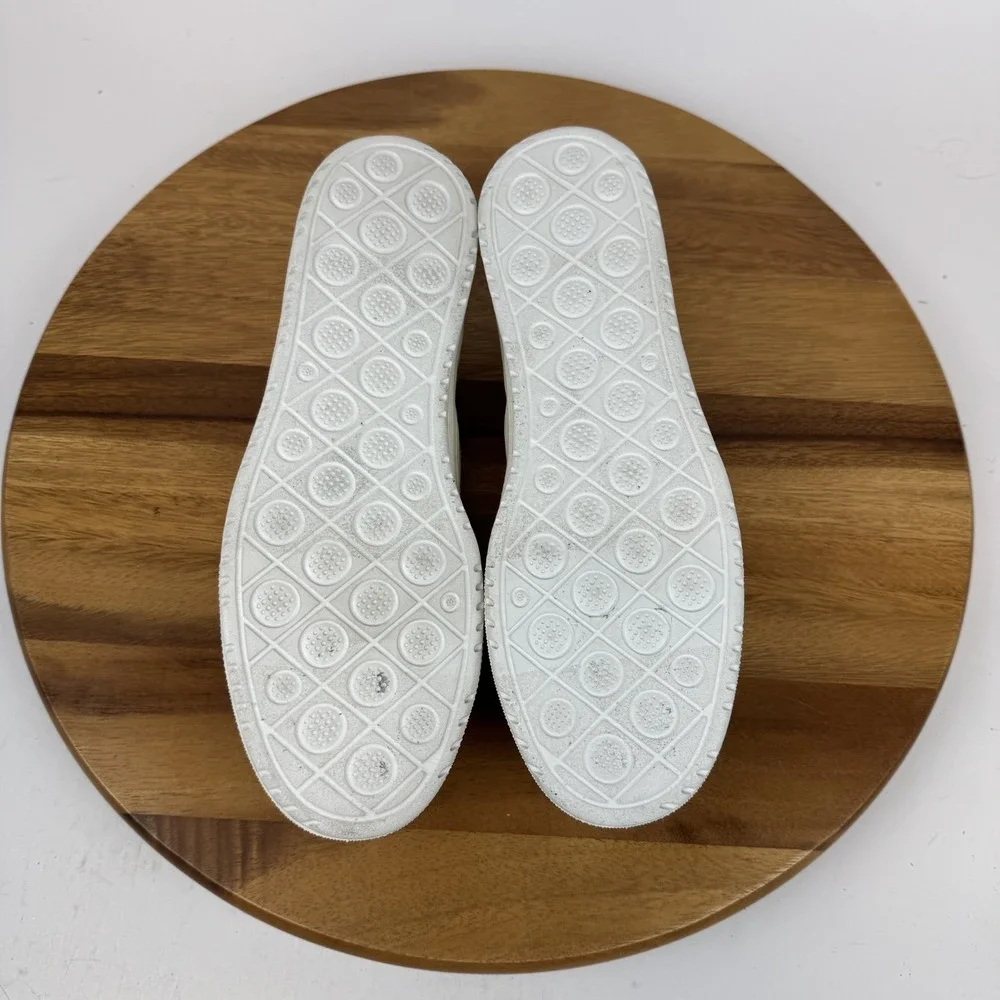 New Womens Blowfish Malibu Super Smile White Patchwork Platfrom Sneakers Size 9‎